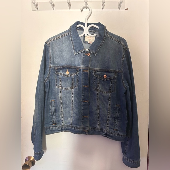 Forever 21 denim jacket - Picture 1 of 3